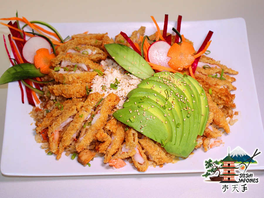 CALIFORNIA ROLL Y YAKIMESHI