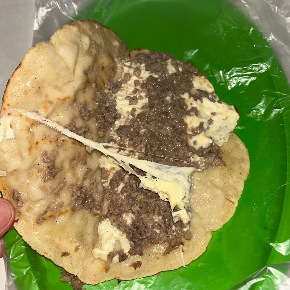 QUESADILLA DE BISTEC