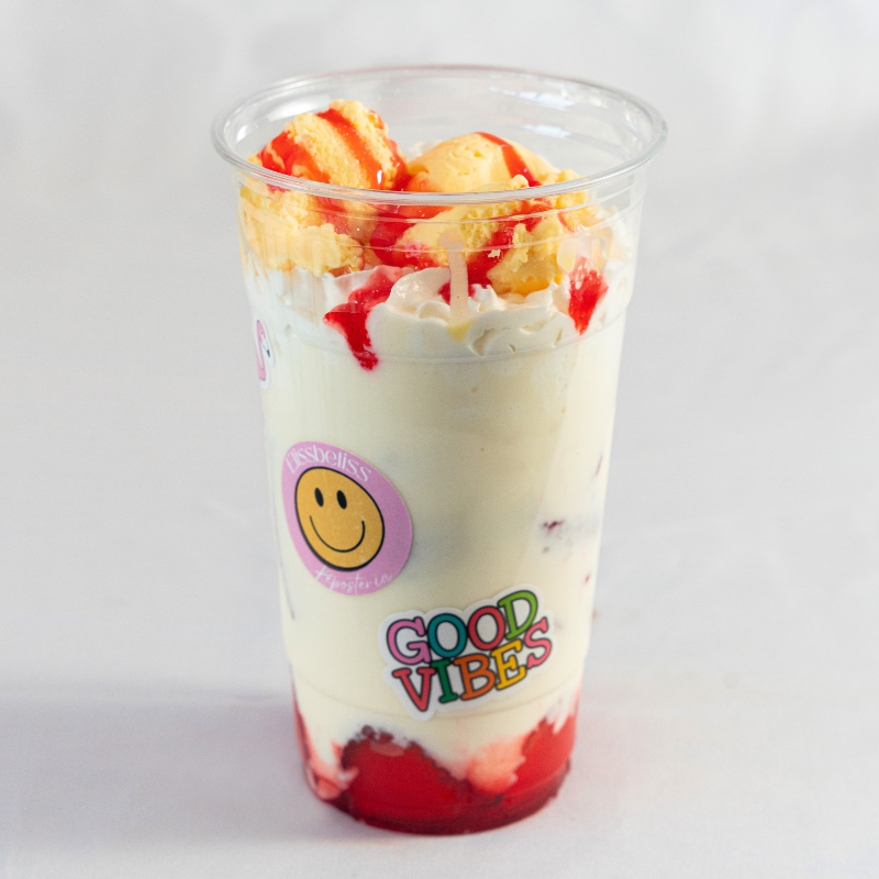 Fresas con Crema y Nieve