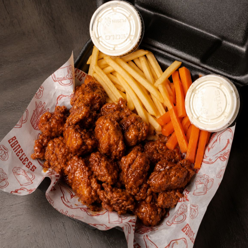 Boneless (500-600g) + Papas
