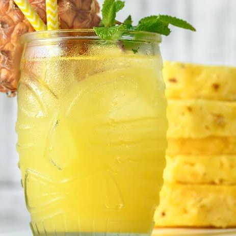Agua de Piña