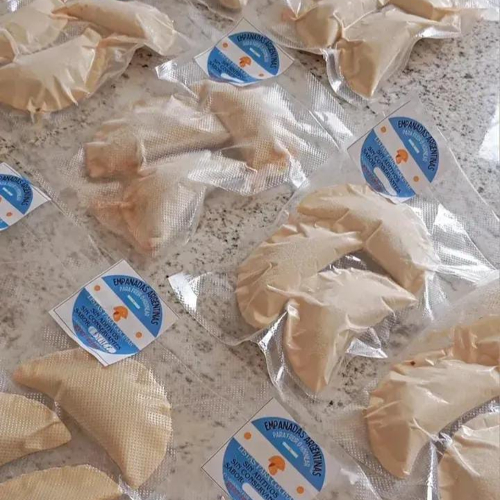 Empanadas selladas al vacio (3 UNIDADES) no cocida