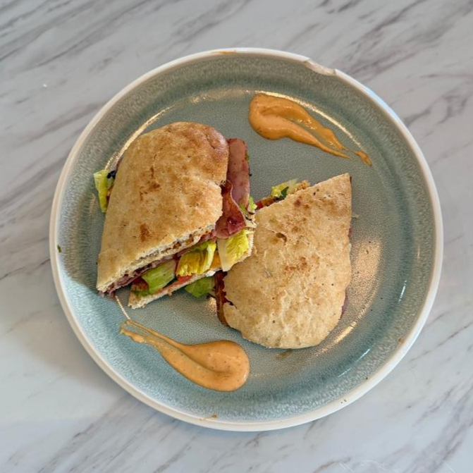 Panini jamón & queso mozzarella
