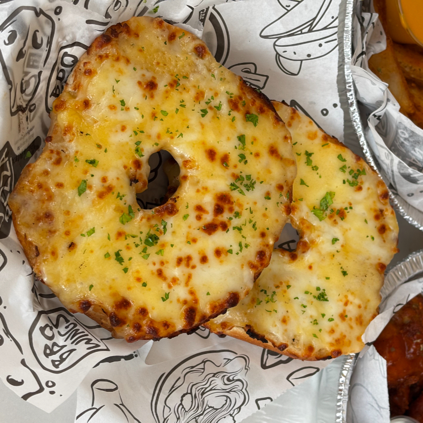 Bagel al Ajo Gratinado