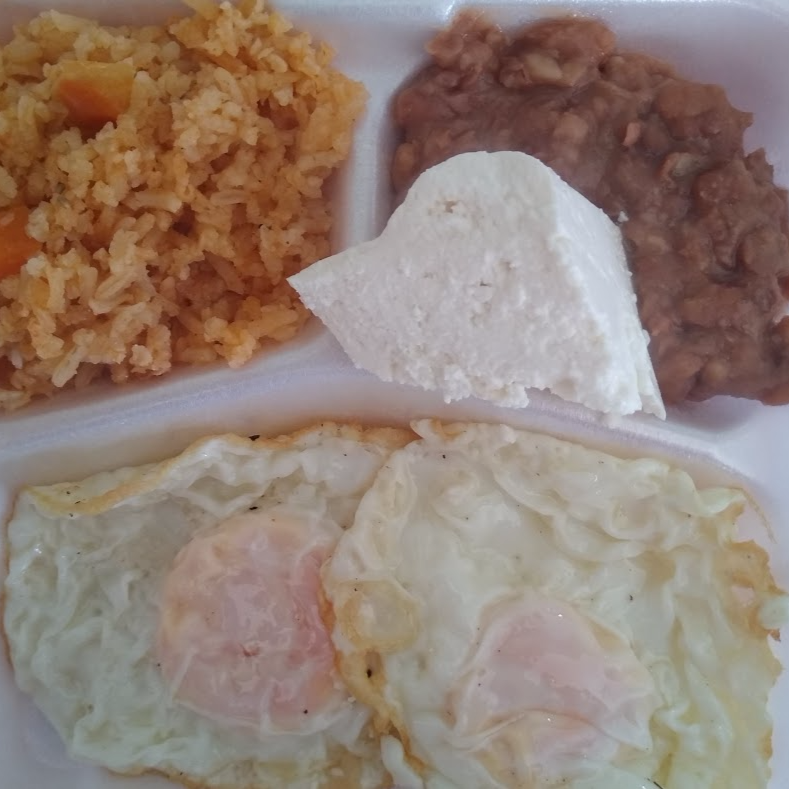 Huevos Estrellados con Cafe