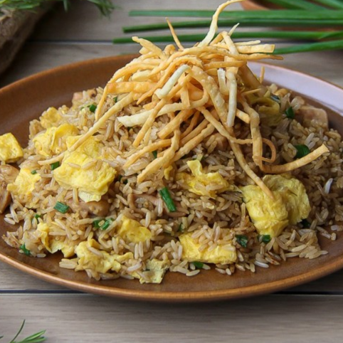Arroz Chaufa con Pollo a la Brasa