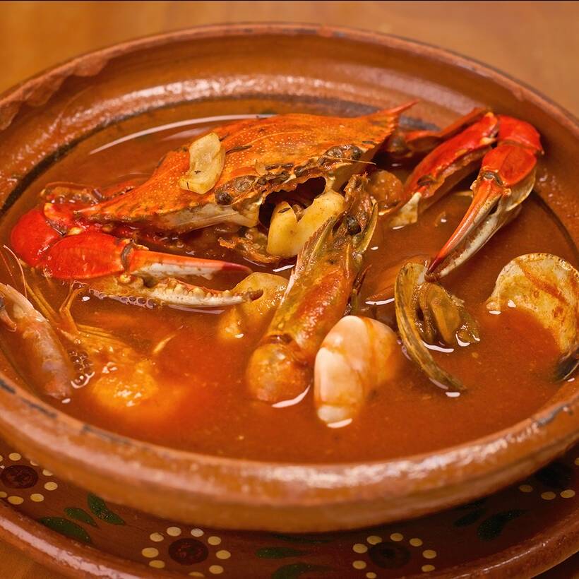 Caldo de Mariscos