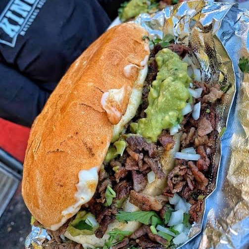Torta con queso de asada
