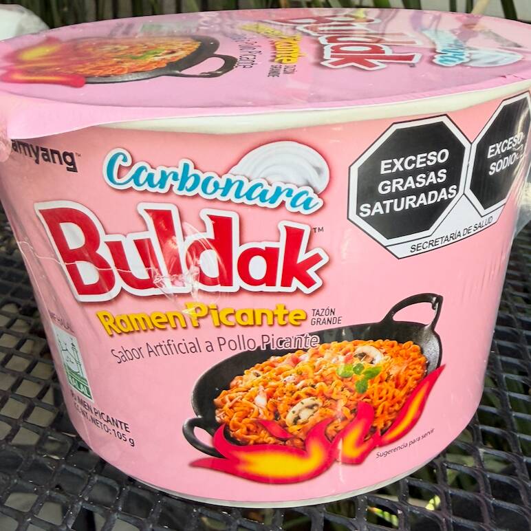 Ramen Coreano Buldak Pollo Picante