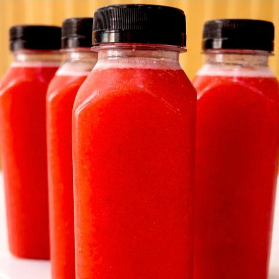 500ml Amora com morango, vai adoçado.