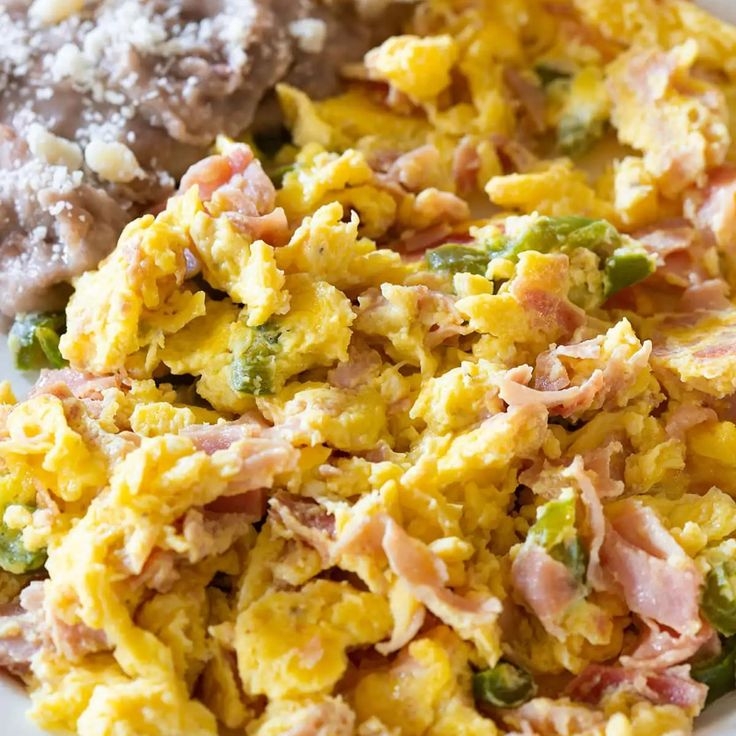 Huevos con Jamón