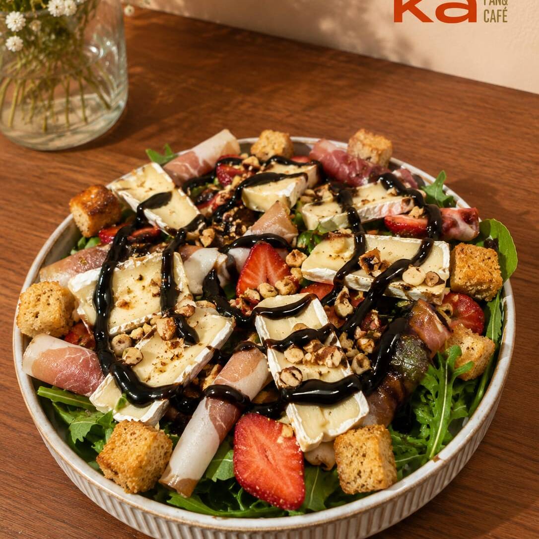Ensalada de Serrano y Brie