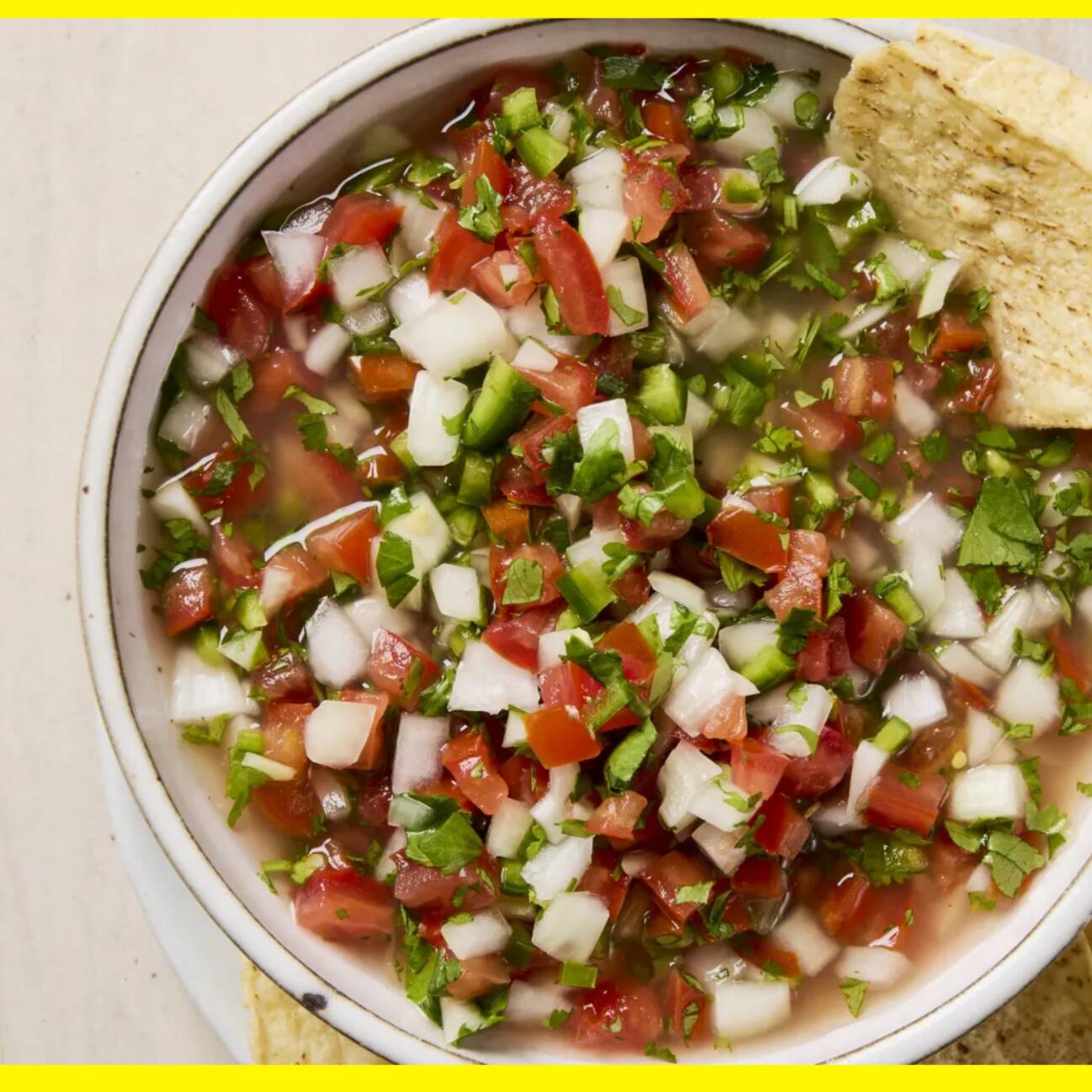 Porción de Pico de Gallo.