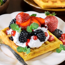 Waffles Ms. Pac-Man (Frutos Rojos)