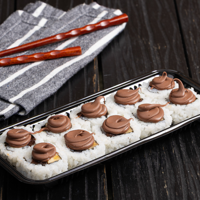 Banana e Goiabada com cobertura de chocolate. 8 Unidades.