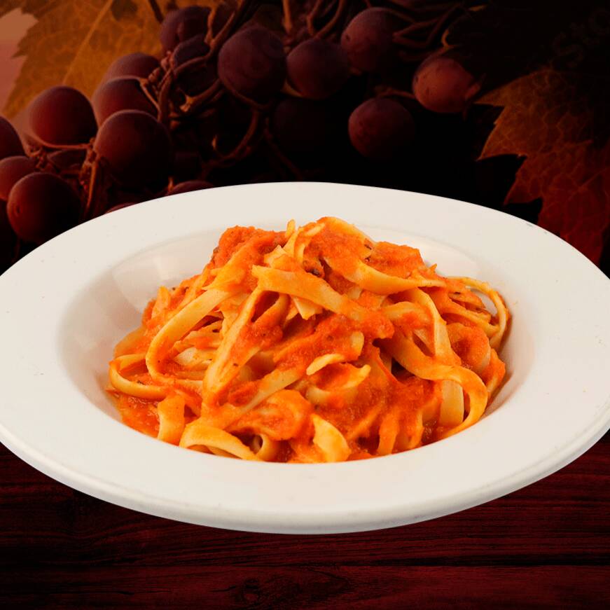 Fetuccine Pomodoro Media Orden C