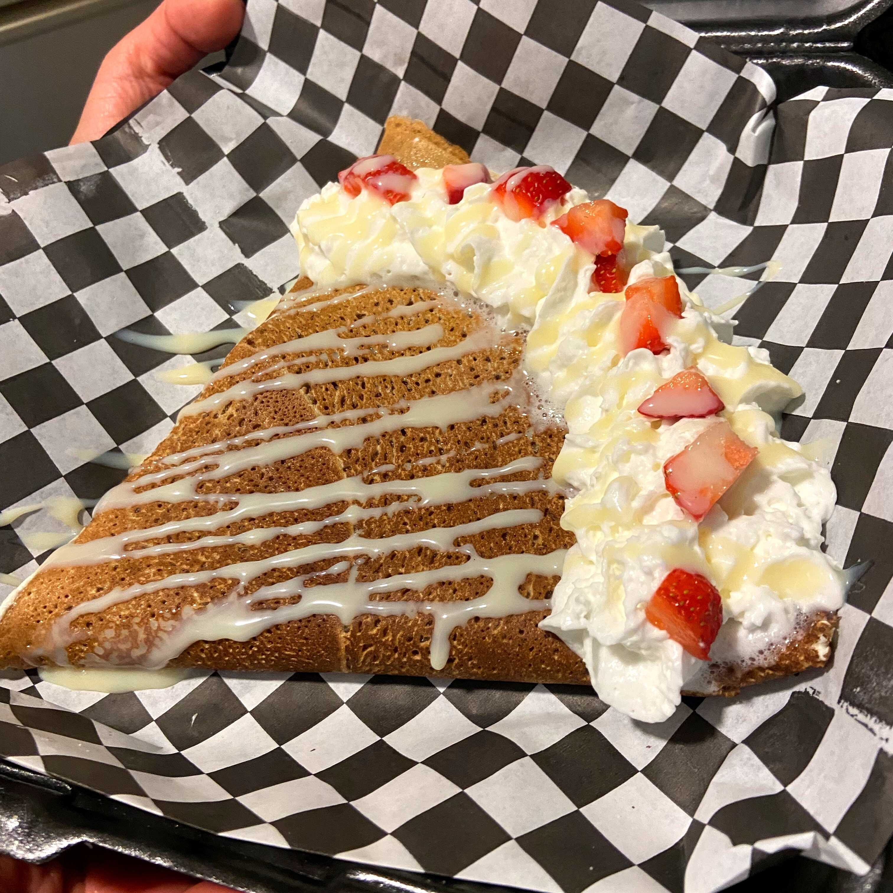 Crepa Fresas con Crema