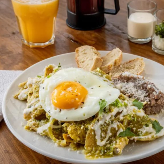 Chilaquiles (Verdes o Rojos)