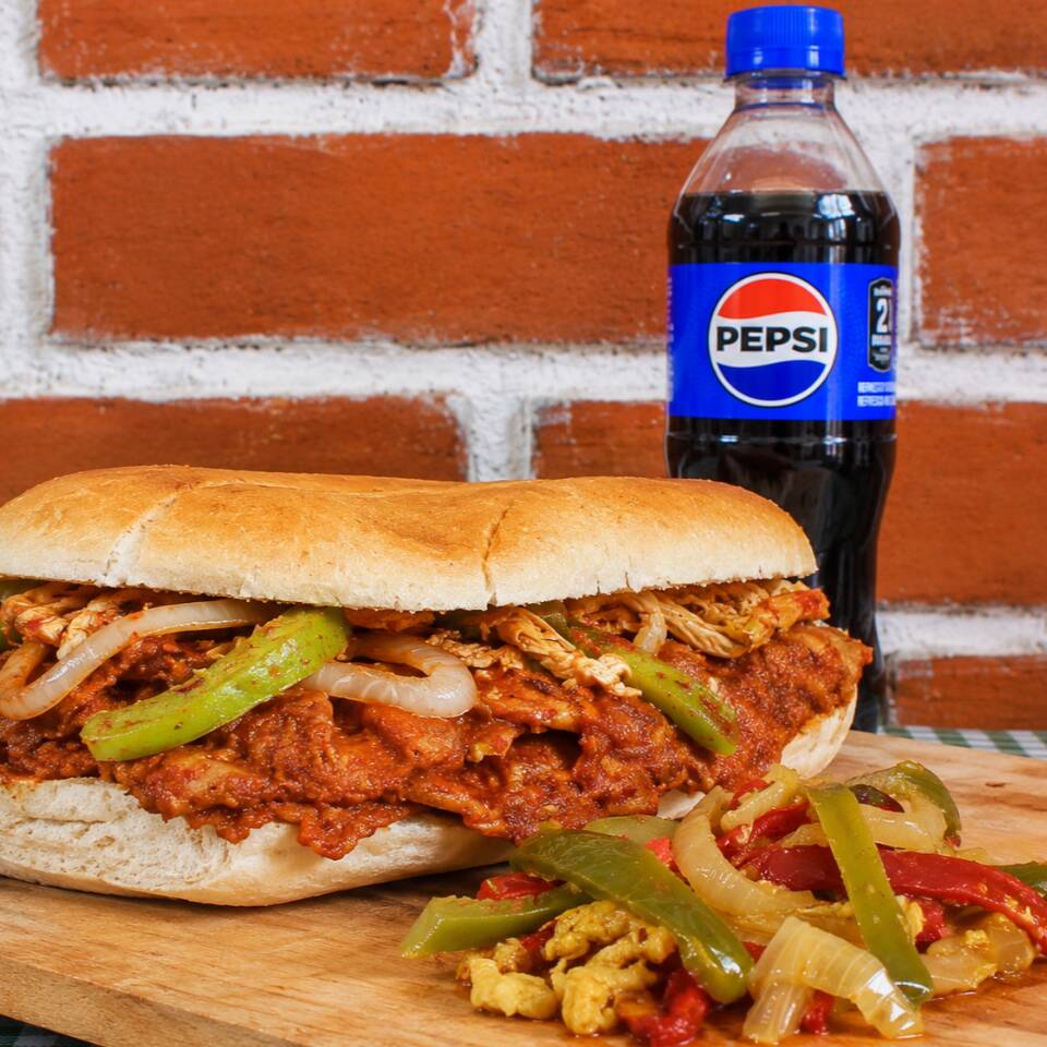TORTA (Carne Enchilada) + REFRESCO 400ML