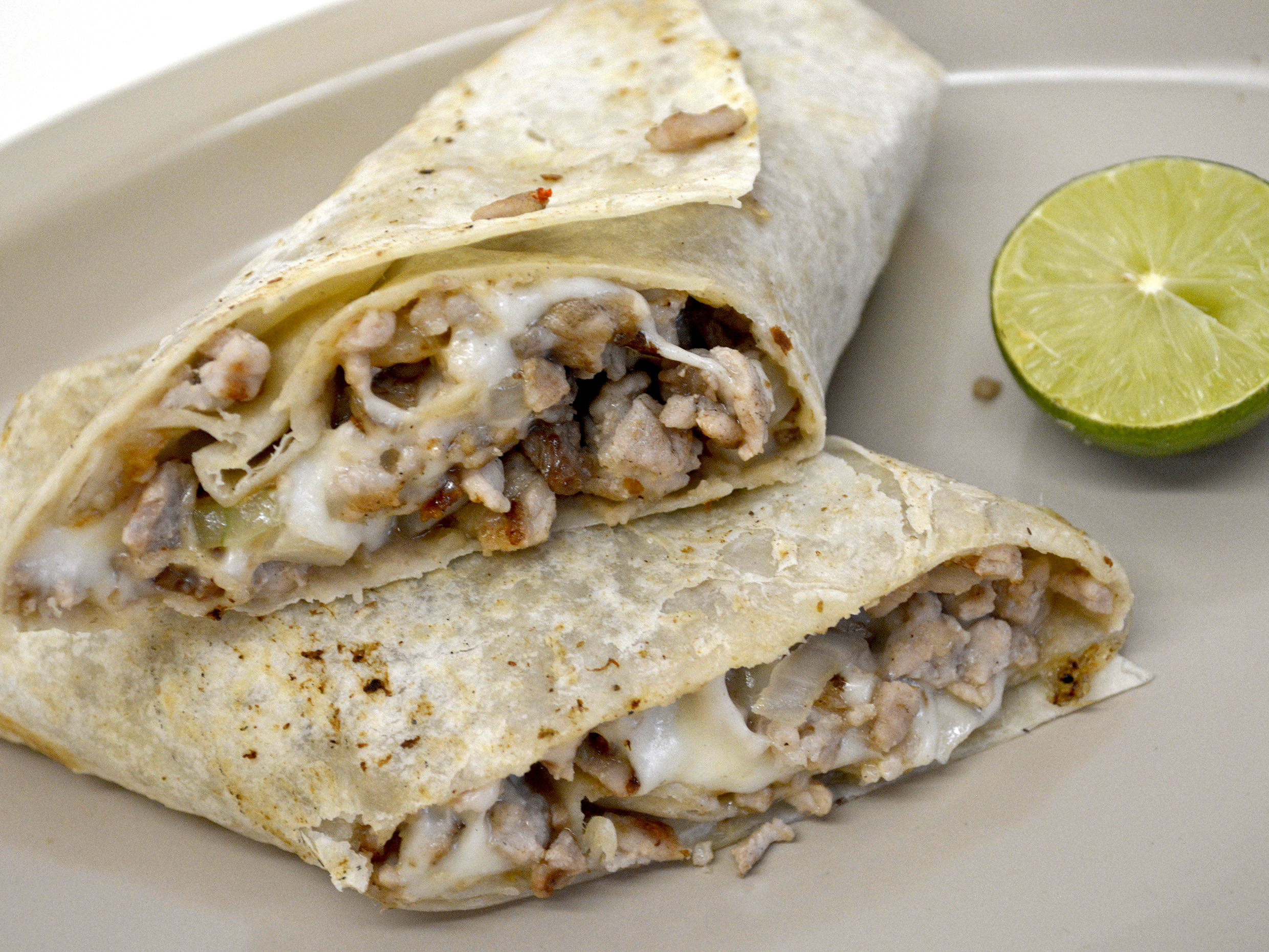 Burrito de Carne Enchilada