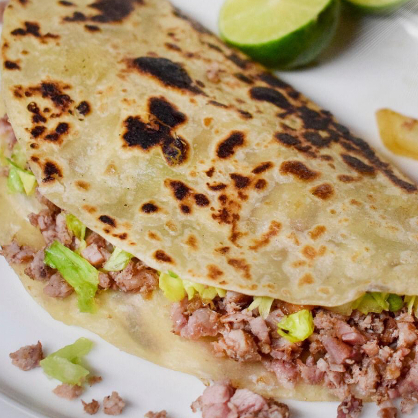 QUESADILLA DE HARINA