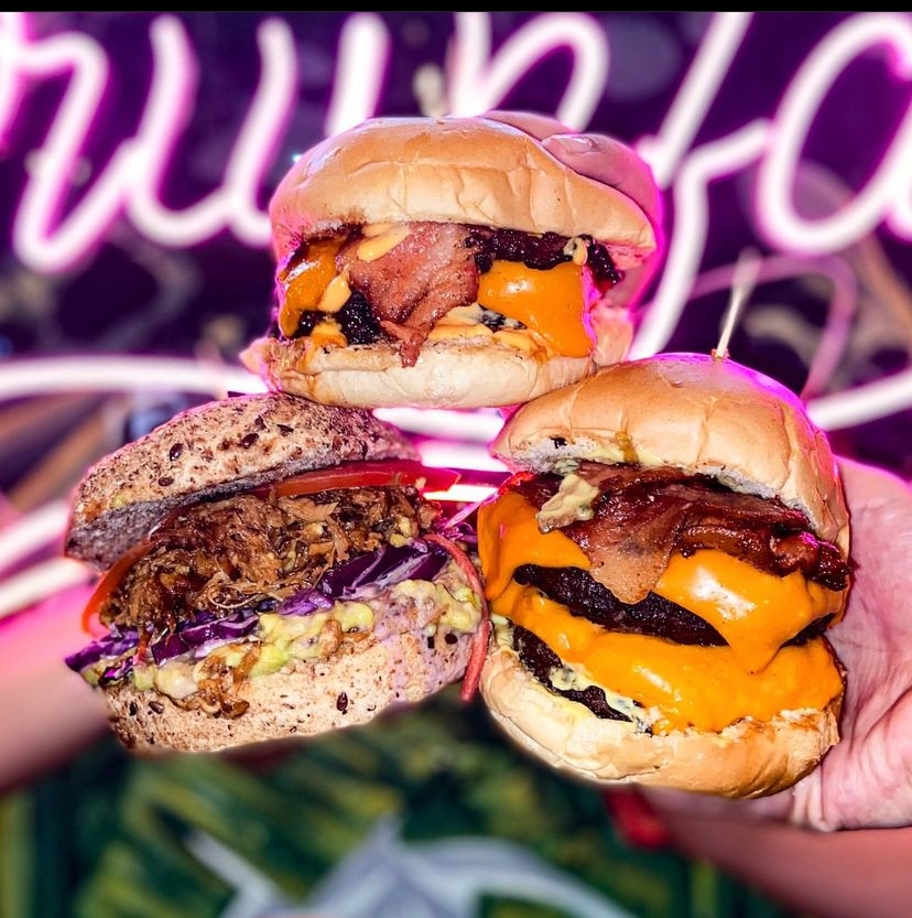 Fit And Fat Laureles ⭐