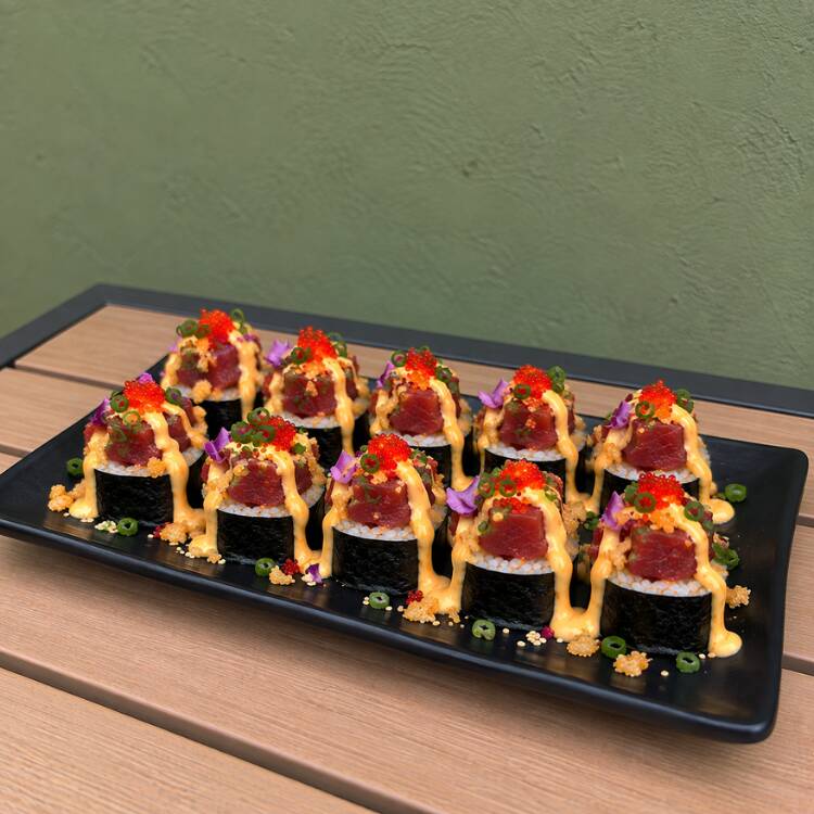 Maguro Roll