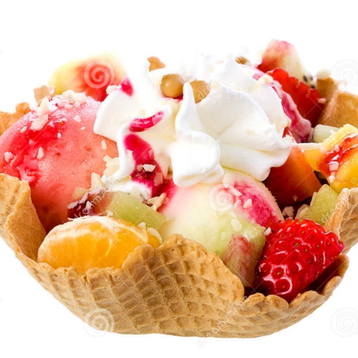 CONCHA CON HELADO Y FRUTAS
