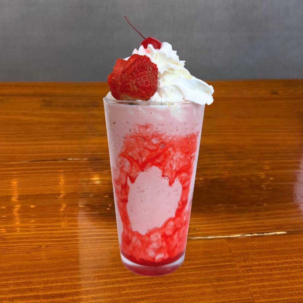 Malteada de Fresas con Crema