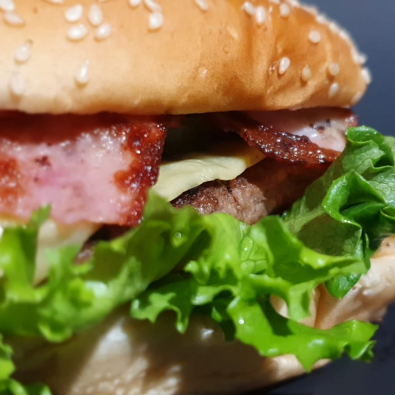 Hamburguesa de Arrachera