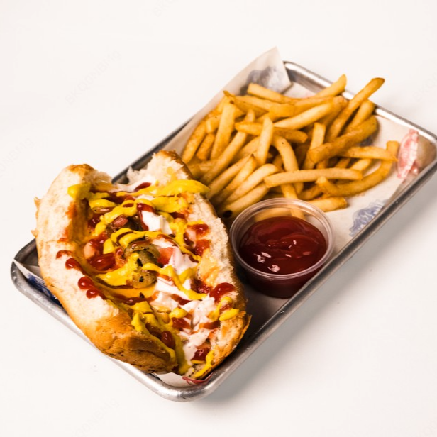 El Raptor (Hot Dog) + Papas