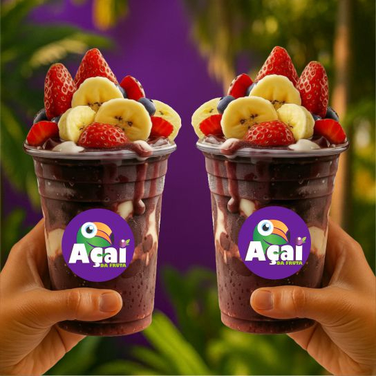 Aproveite esse delicioso combo! Escolha quantos complementos quiser, até 2 sabores de Açaí / Sorvete, 2 frutas e 1 cobertura!