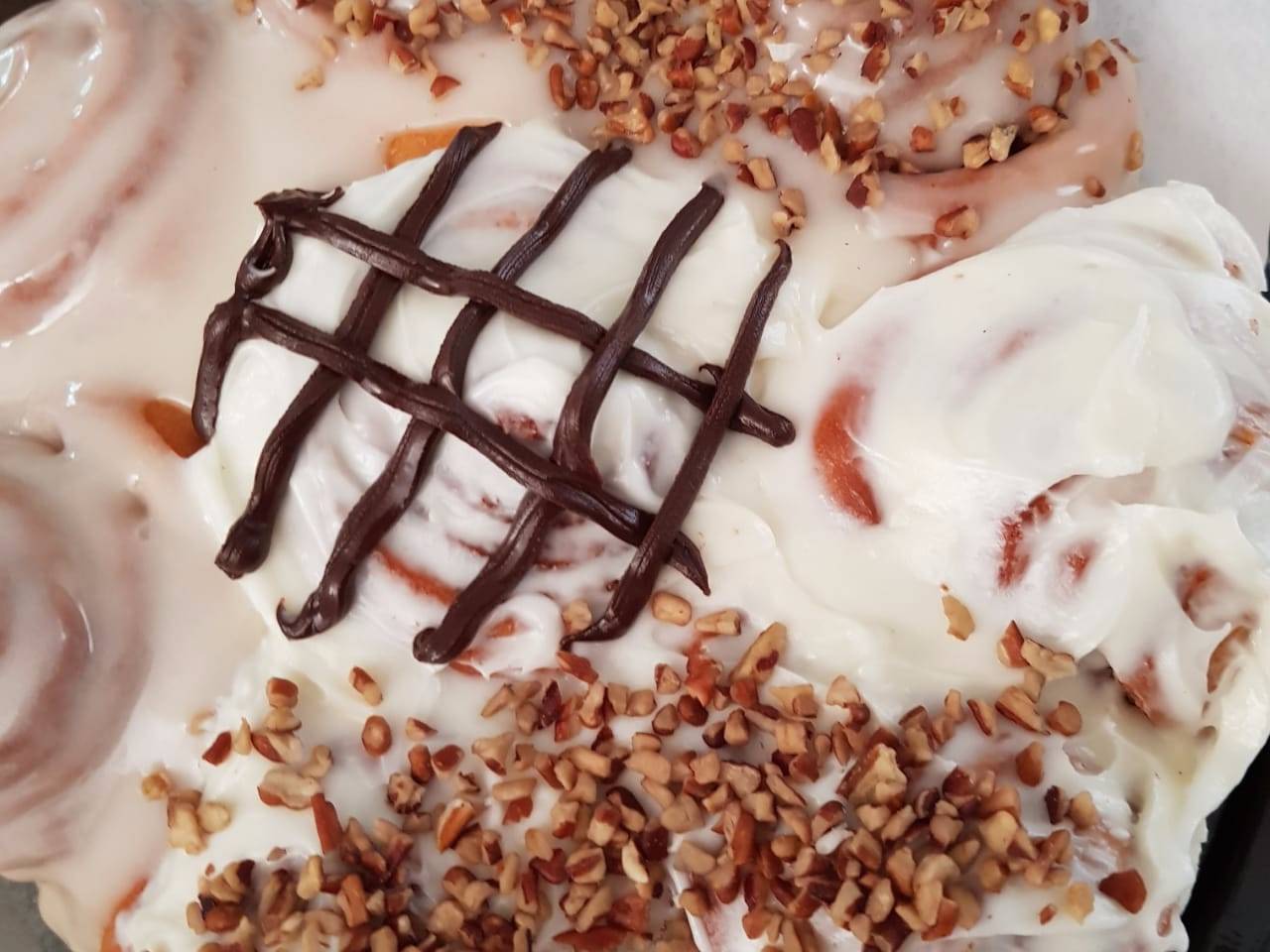 Charola 8 Roles con Topping a Elegir