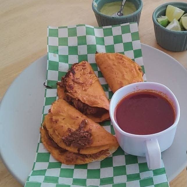 Tacos de res