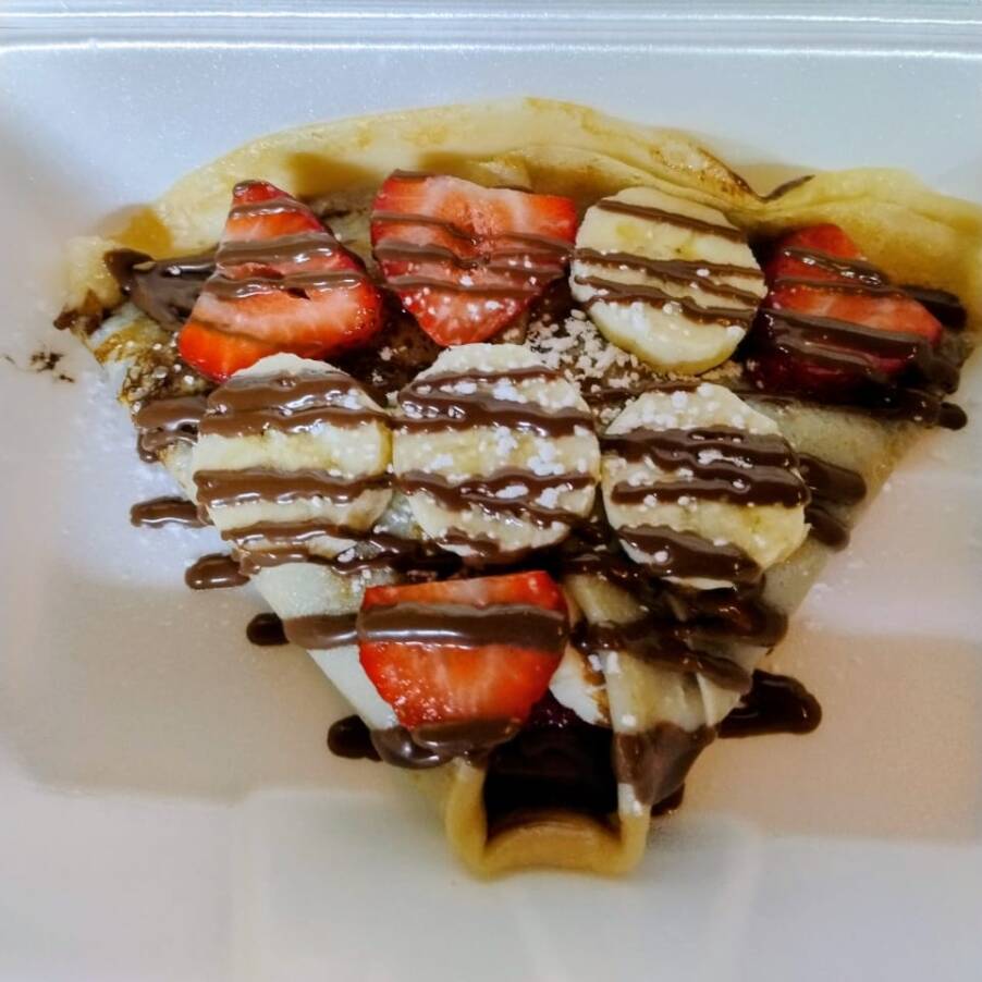 Crepa con Plátano y Fresa