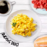 Huevos al Gusto, Café, Fruta y Pan Salado