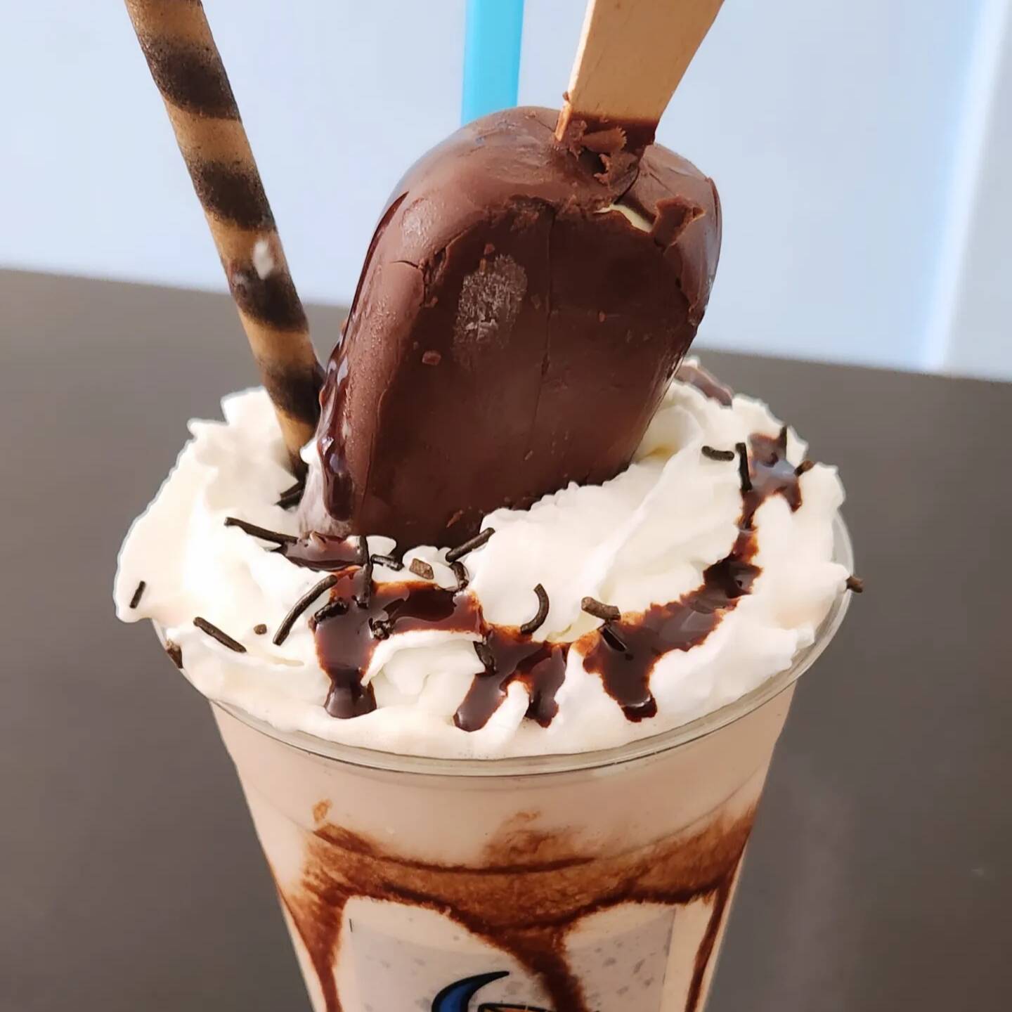 Frappe Magnum
