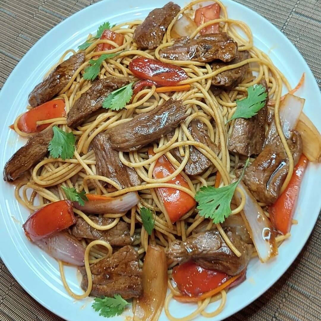 Tallarín Saltado de carne