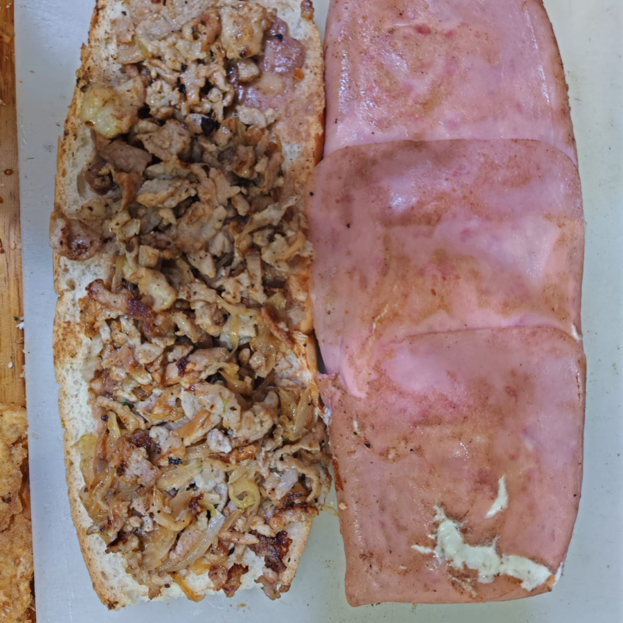 Baguette de Bistec Encebollado