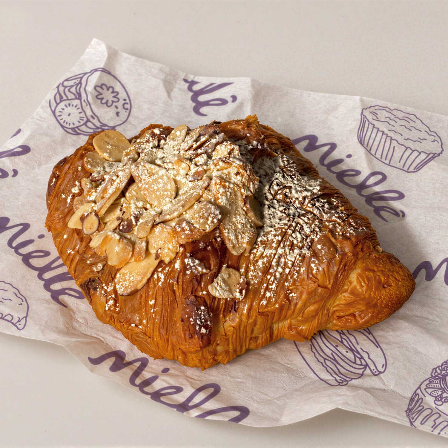 Croissant de Almendra con Chocolate