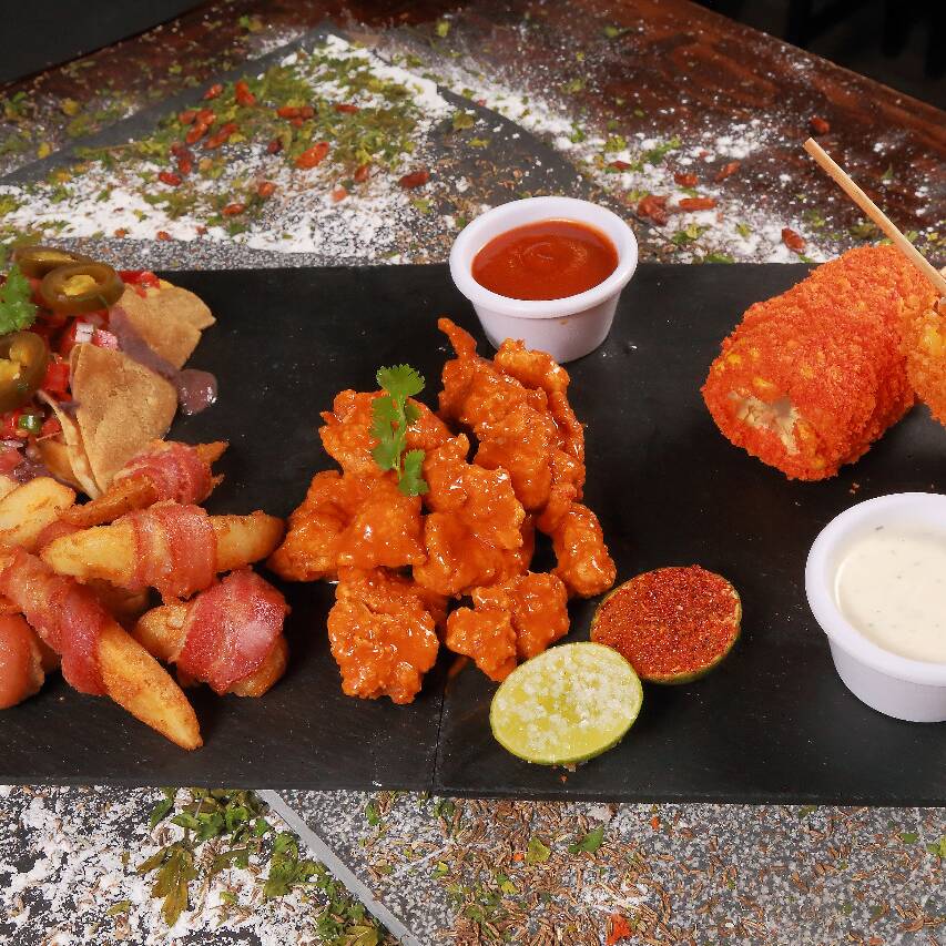 Sampler Boneless