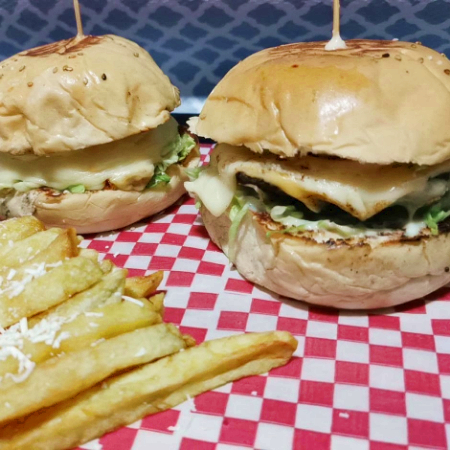 2x1 Burger Sencilla + Papa Fritas