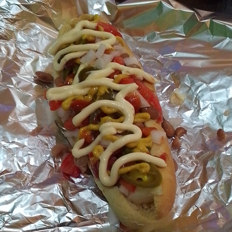 Hoy Dog Grande + Té Brisk