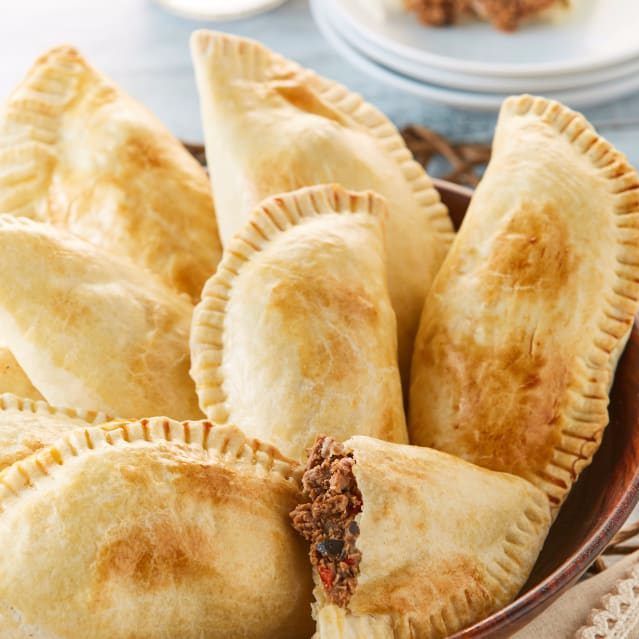 Empanadas de harina rellenas