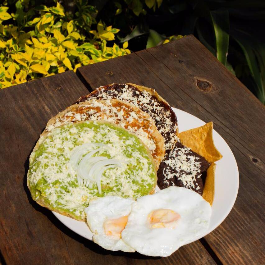 6 Picadas + 2 Aguas
