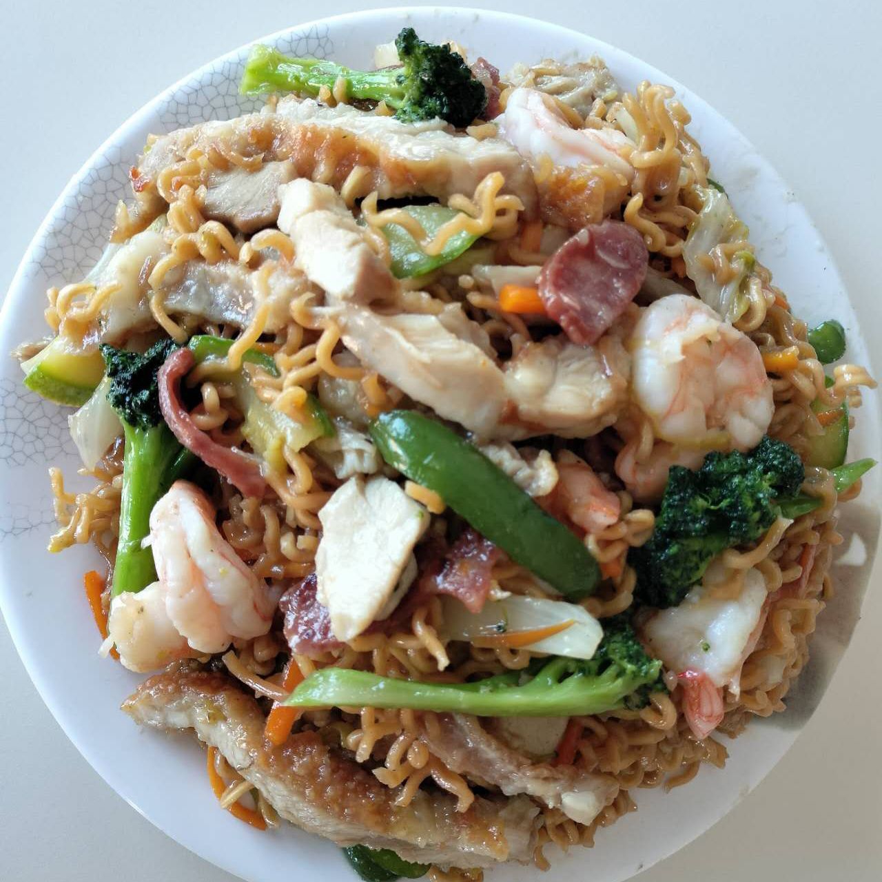 Chow Mein Cantones