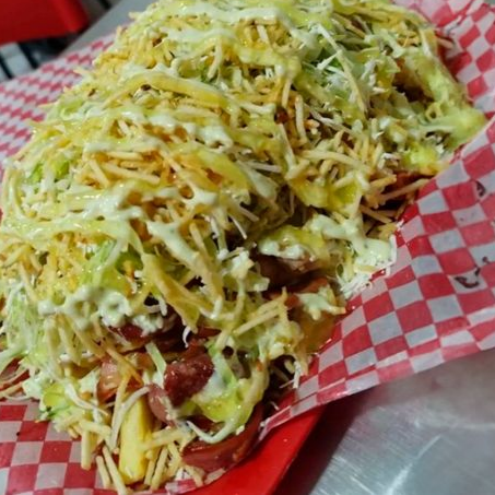 Combo Salchipapa Especial + Bebida
