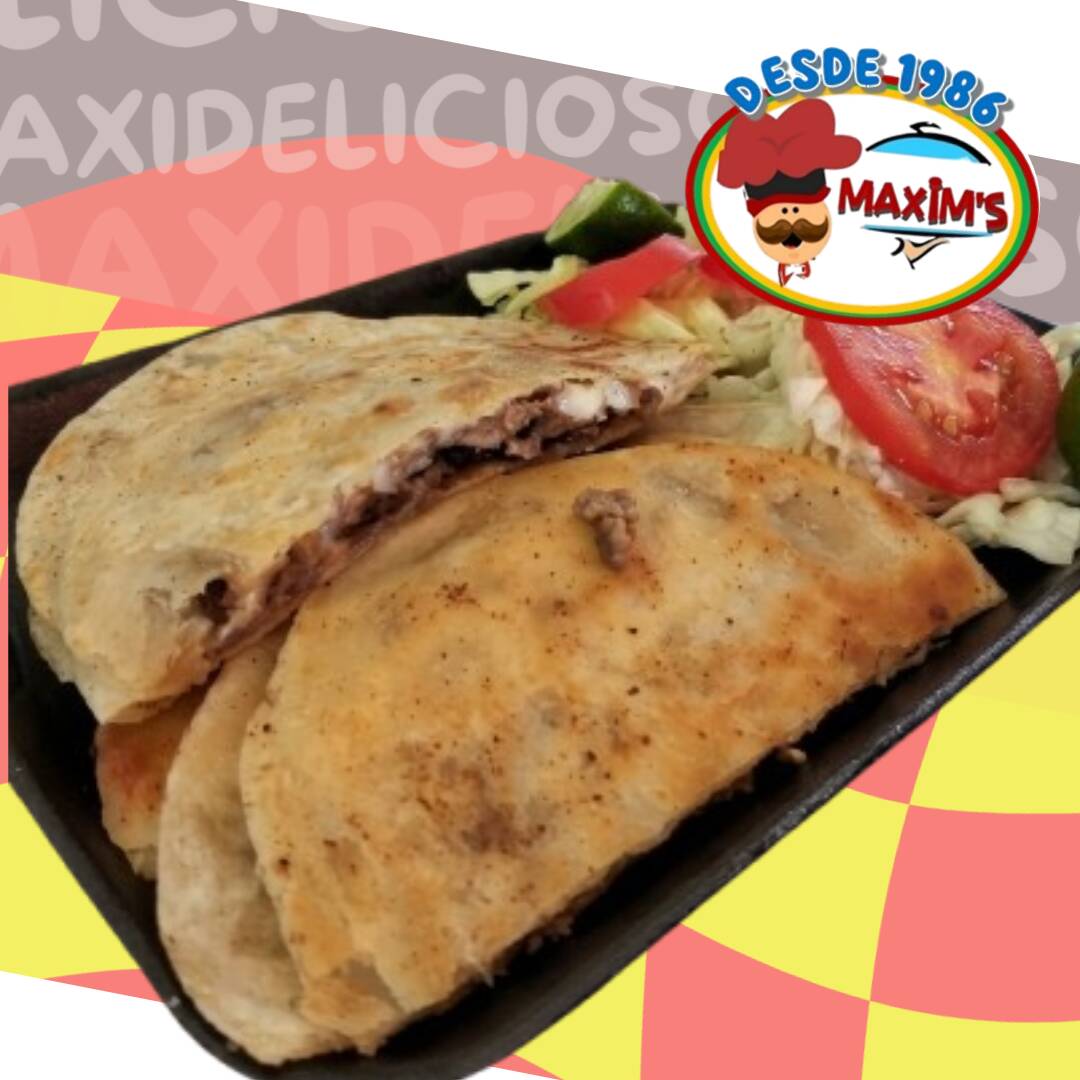 GRINGAS DE CARNE ASADA