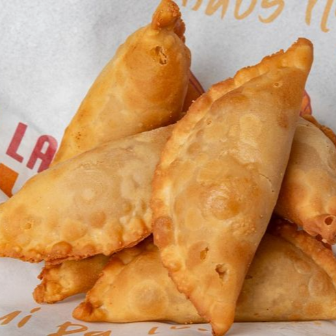 10 Empanaditas de Trigo - Pollo