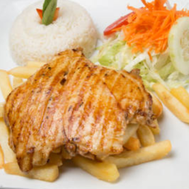PECHUGA DE POLLO MONTADO A LA PLANCHA
